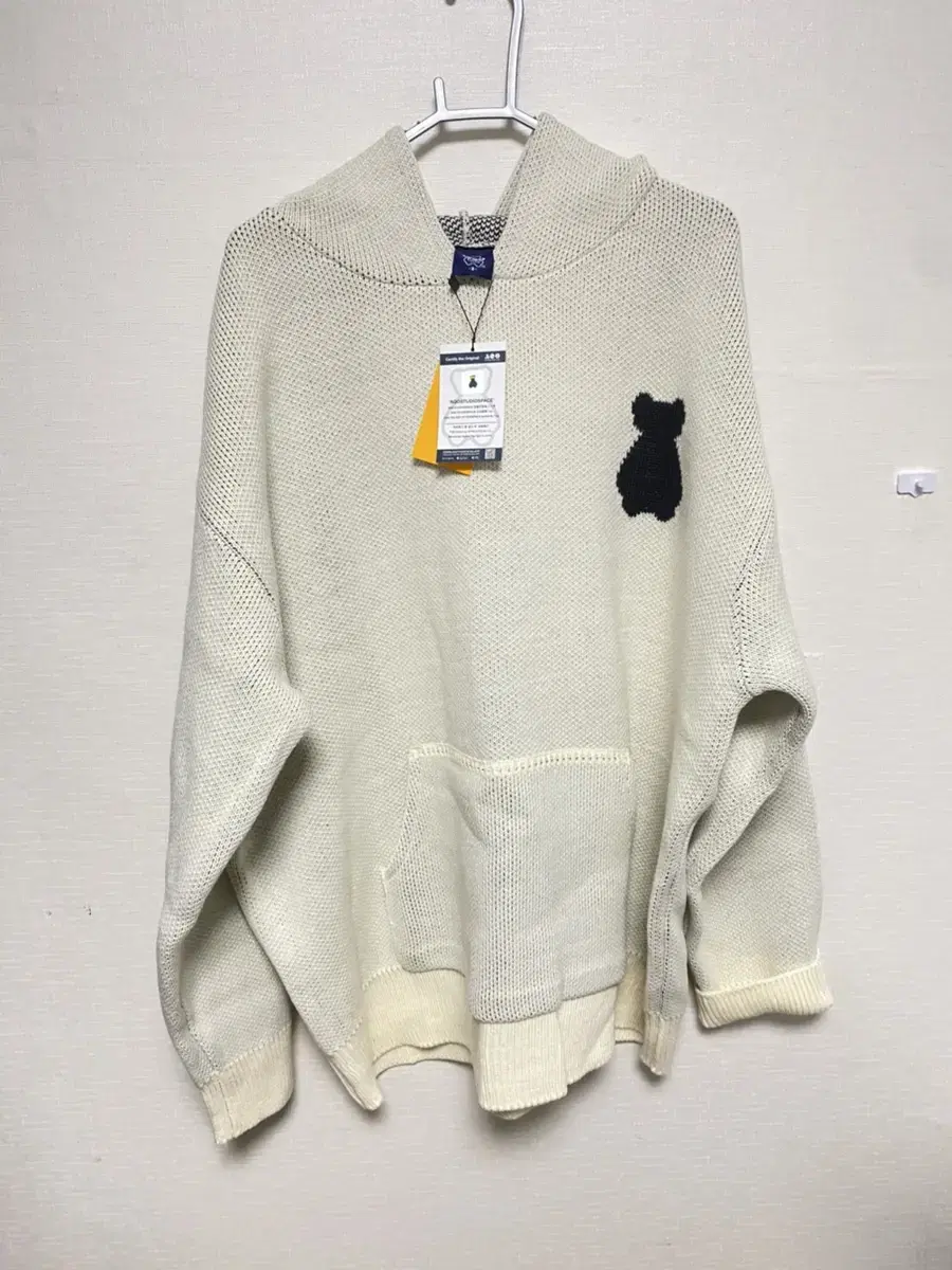 Akostudiospace Knit Hoodie (2)