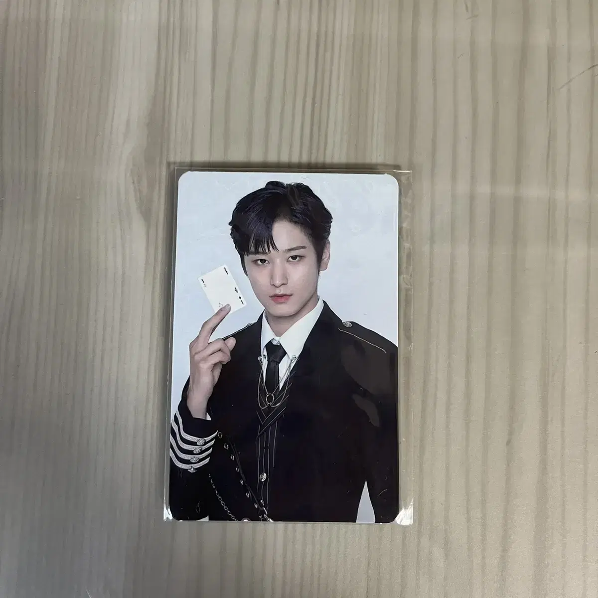 The Boyz Göndo Rotocking Tin Case juyeon photocard WTS