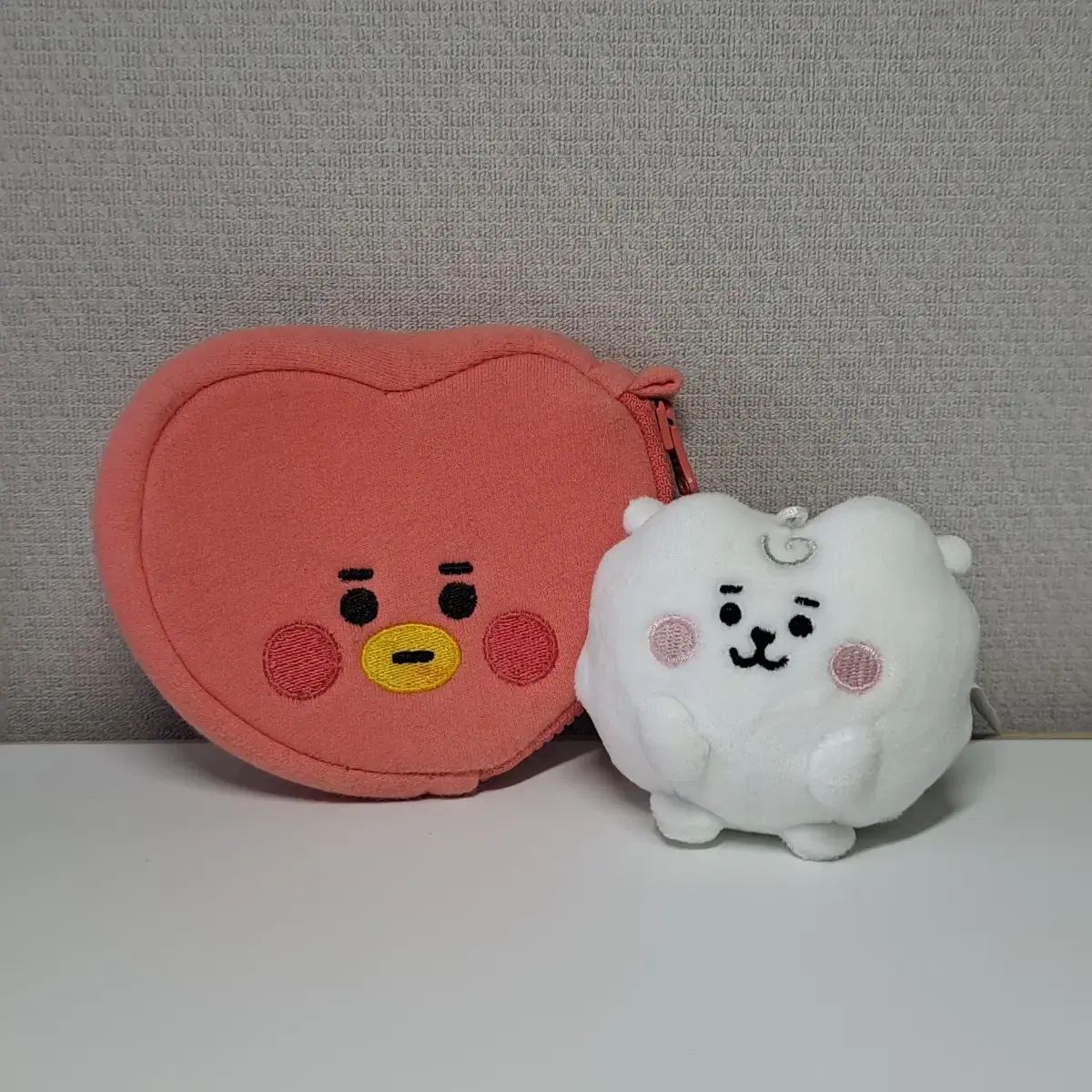 BTS BT21 타타 동전지갑 ,알제이 인형