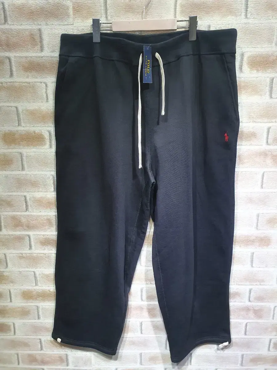 New with tags Polo Genuine 189,000 brushed lined training pants 2XB