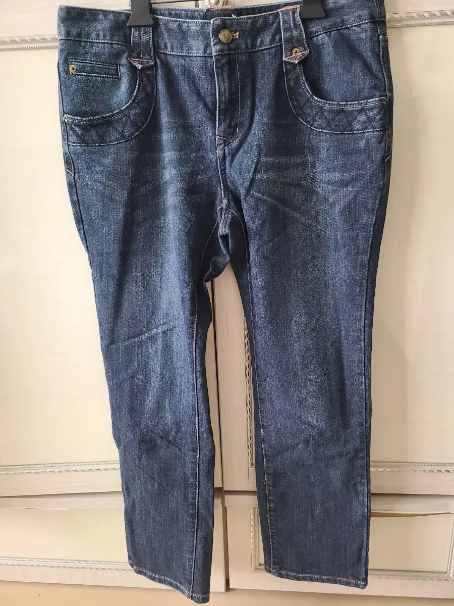 Crocodile Lady 79-size straight jeans