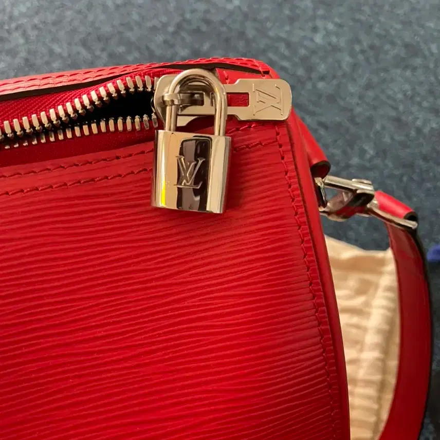 루이비통 슈프림 키폴 45 사진 6