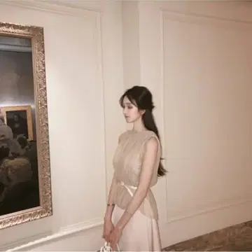 라벨르블랑 헬레네 주름 블라우스 구합니다 | 브랜드 중고거래 플랫폼, 번개장터 라벨르블랑 헬레네 주름 블라우스 구합니다 | 브랜드 중고거래 플랫폼, 번개장터