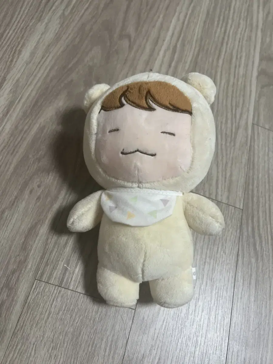 Baekhyun doll wts