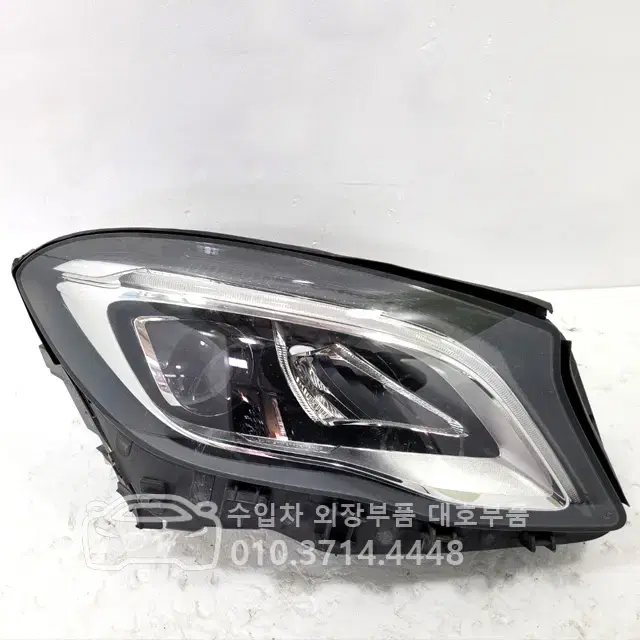 벤츠 GLA W156  헤드라이트