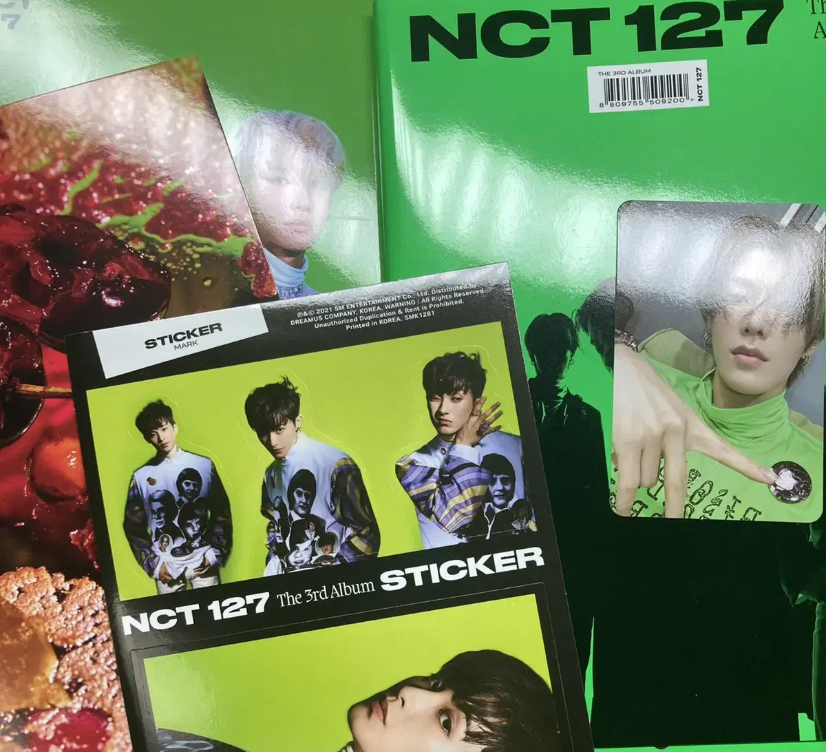 Sticky album (with photocard)