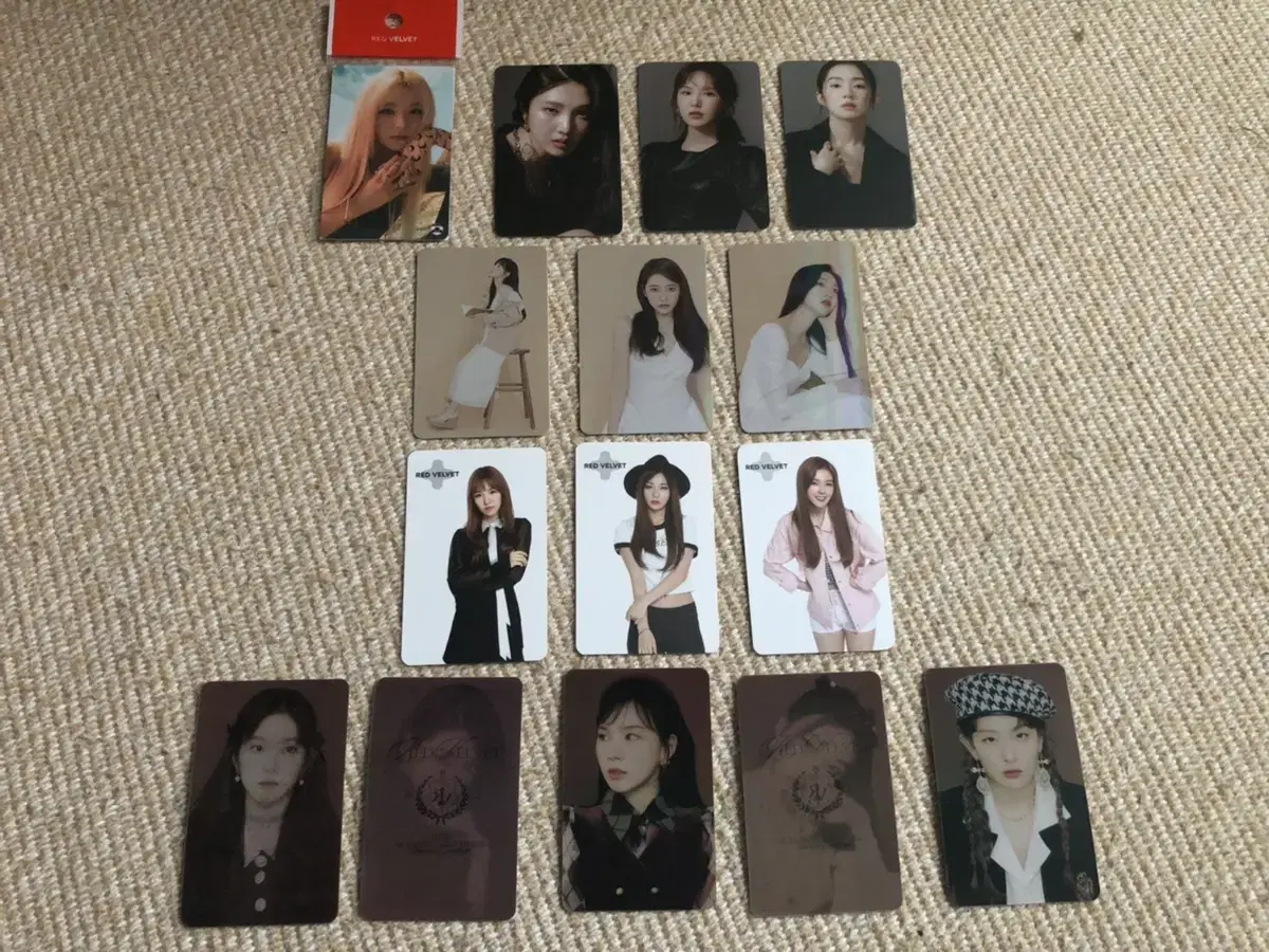 Red Velvet season's greetings photocard WTS