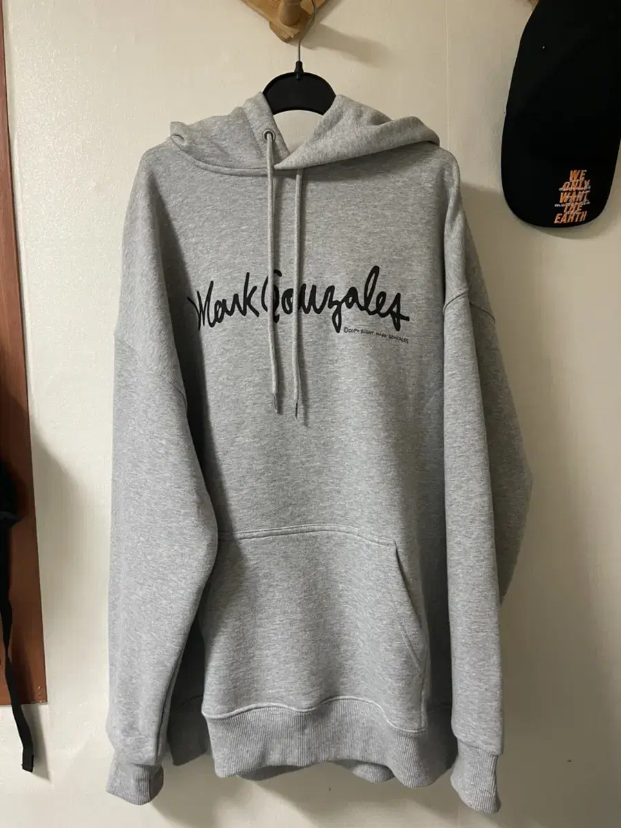 Mark Gonzalez hoodie m one size fits all!