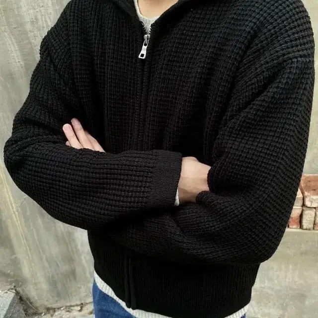 Textured Knit Hoodie 가먼트레이블 후드집업니트