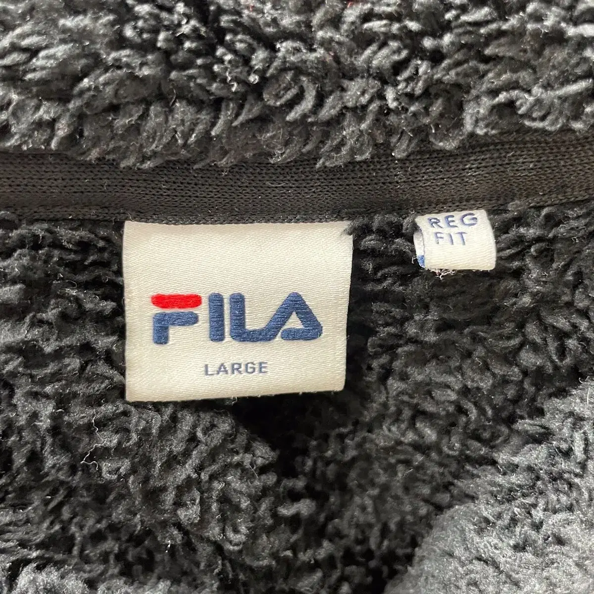 프롬브이 FILA 필라 빅로고 후리스 (L)