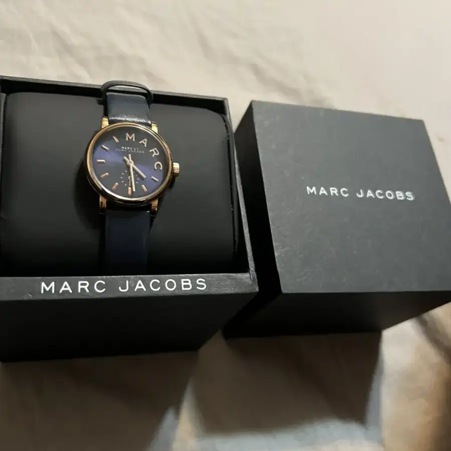 marc jacobs 시계