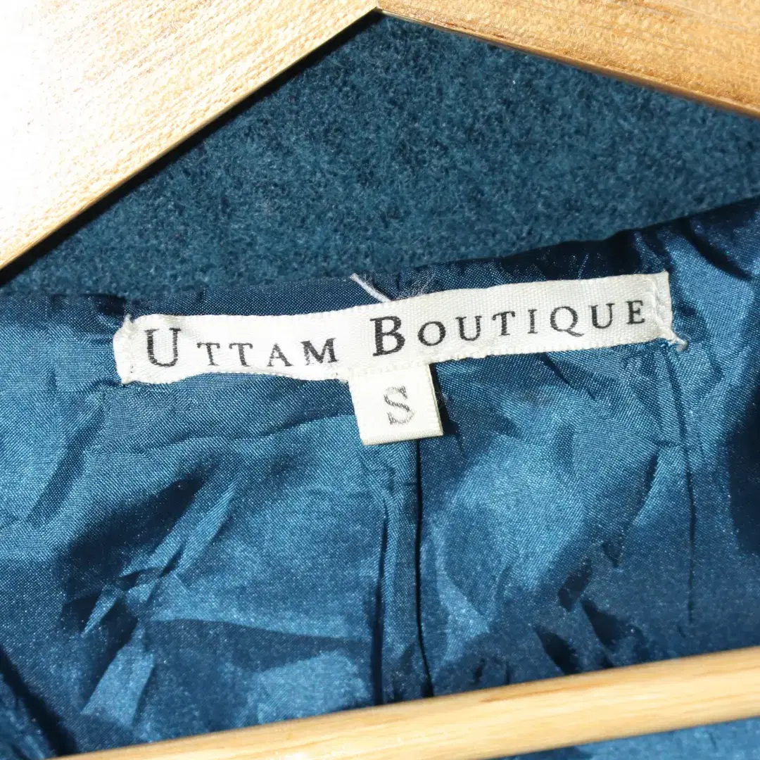 UTTAM BOUTIQUE 유럽풍 드레스코트 [22012633]