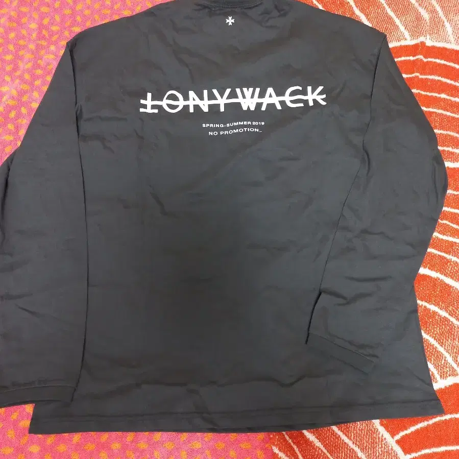 토니웩 tonywack 모크넥 차콜