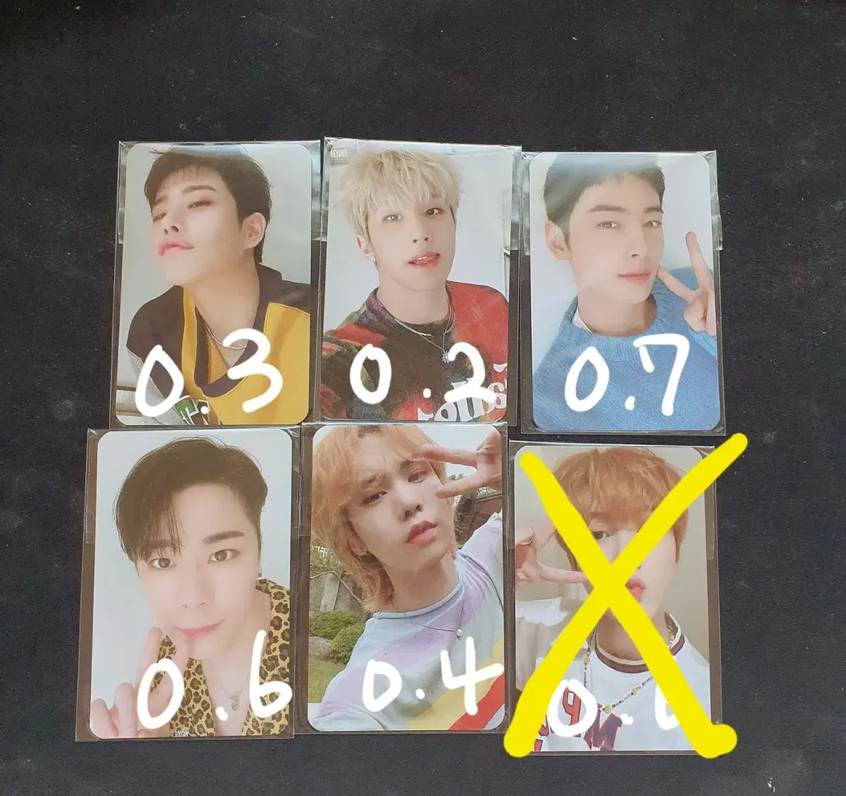 Aroha 5 units photocard I'm wts, the bulk is 2.0! 