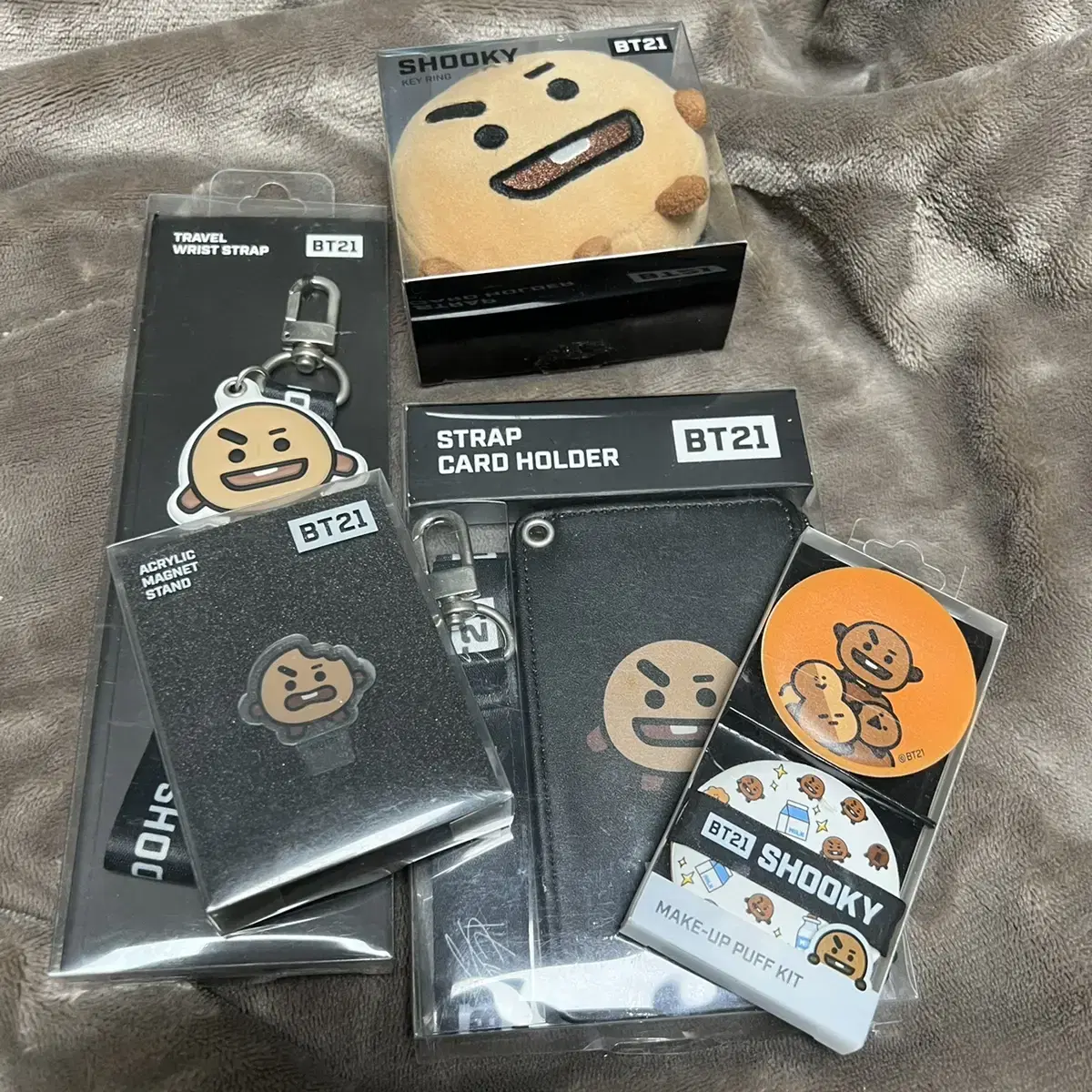 BT21 슈키 굿즈