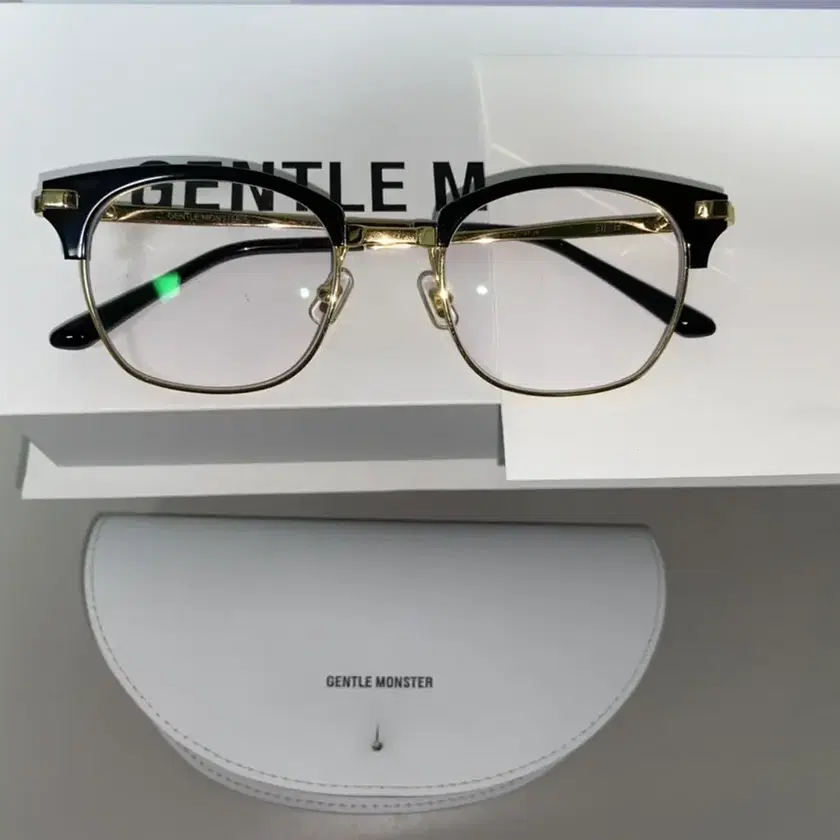 GENTLE MONSTER Glasses 젠틀몬스터,젠몬,안경 on Bunjang Global Site.