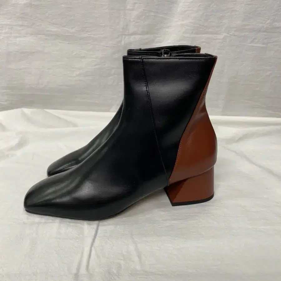 RACHEL COX -Ankle Boots_Wyle_5cm