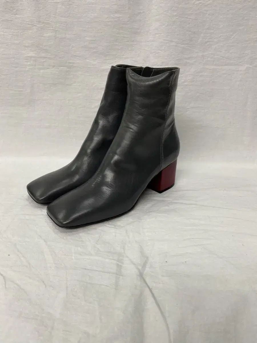 Loyiq -LBL Ankle Boots Grey 245