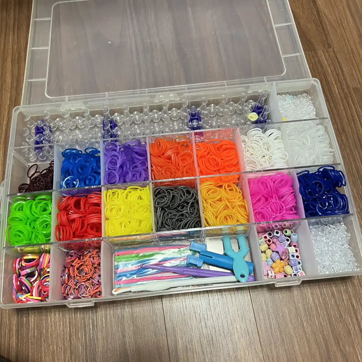 레인보우 룸(rainbow loom) 팔찌 만들기 키트