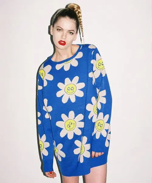 Lazy Oaf 스웨터