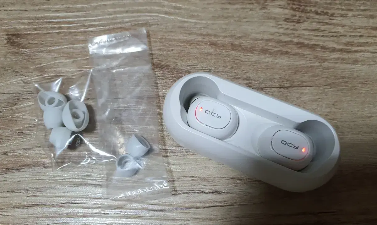 Tax-free Bluetooth earphones