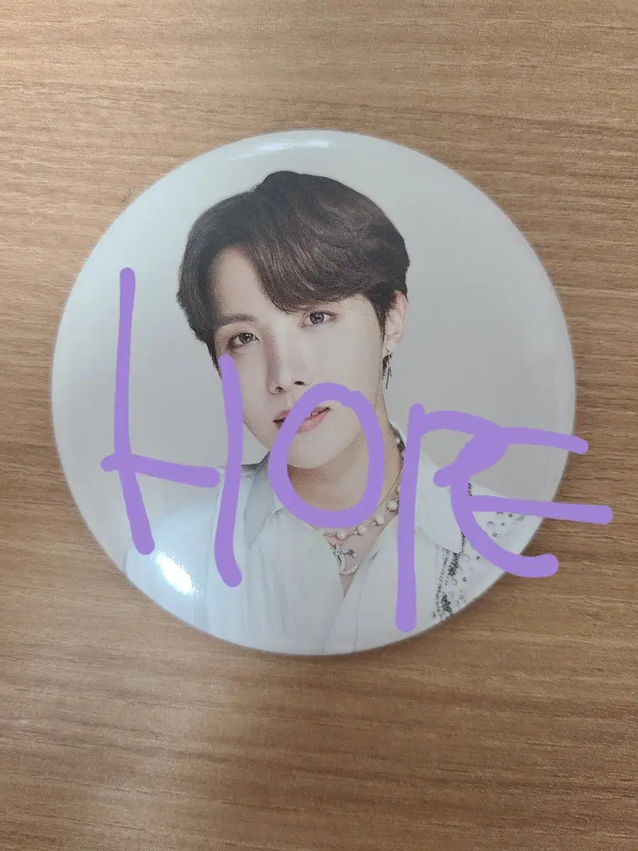 Bangtan j-hope Spicorn Badge