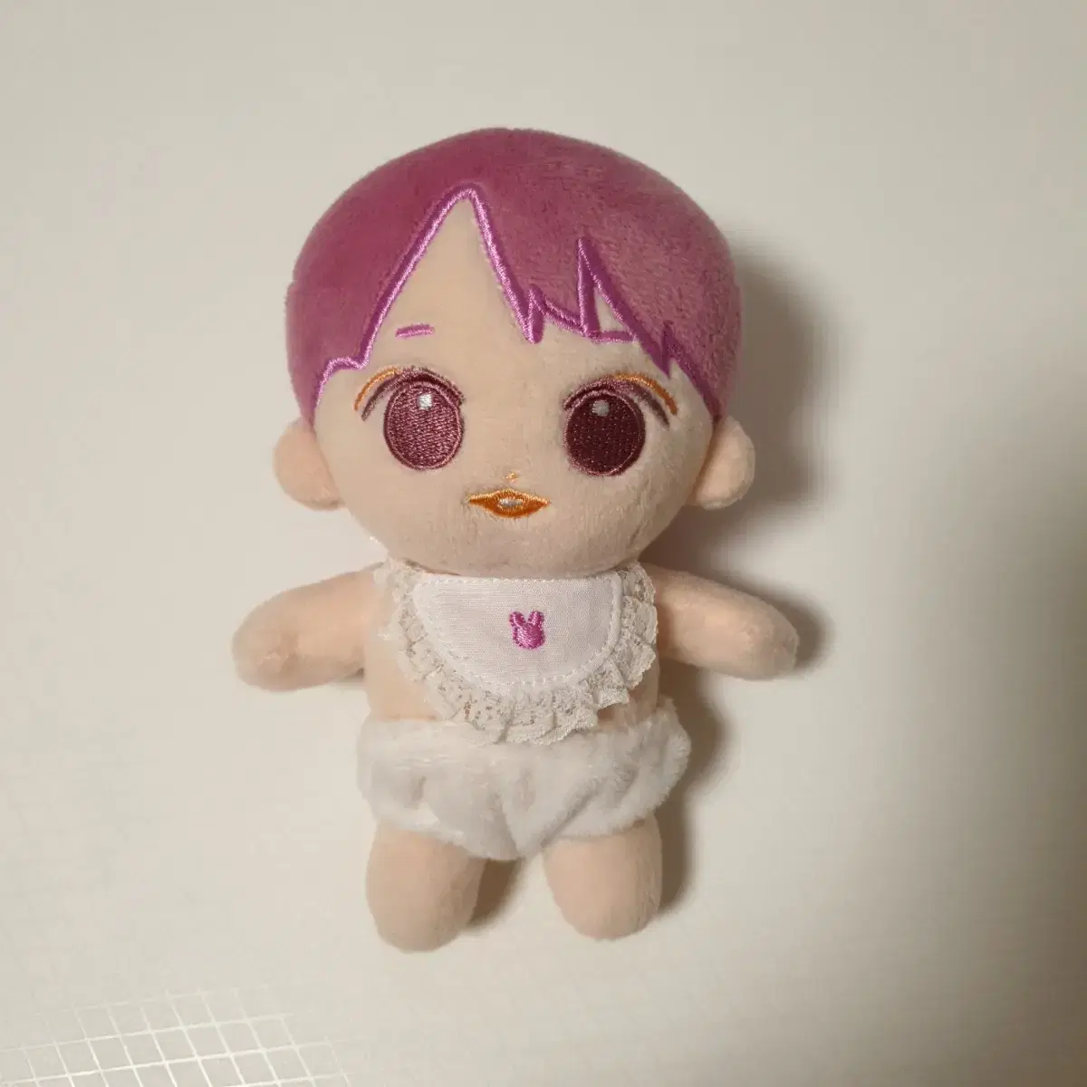 NCT doyoung doll Dewing is 15 cm