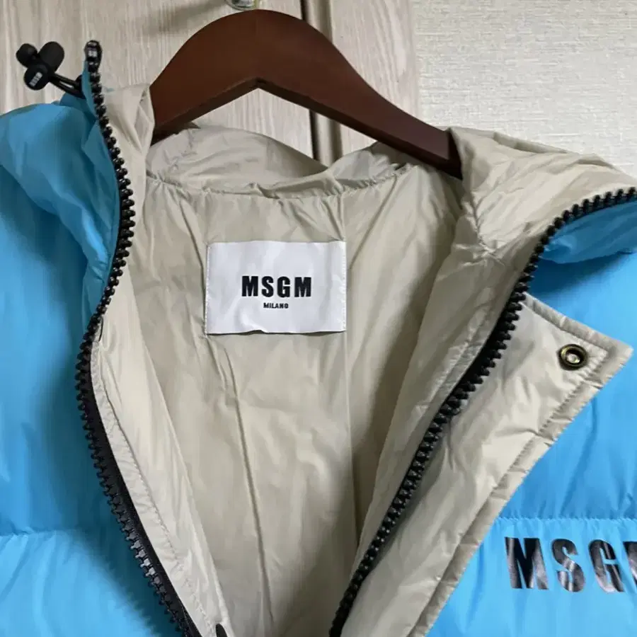 msgm 패딩 95 ~ 100 사이즈