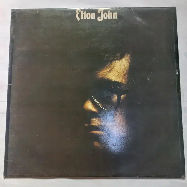 Lp중고 엘튼 존 Elton John 음반 판매합니다.