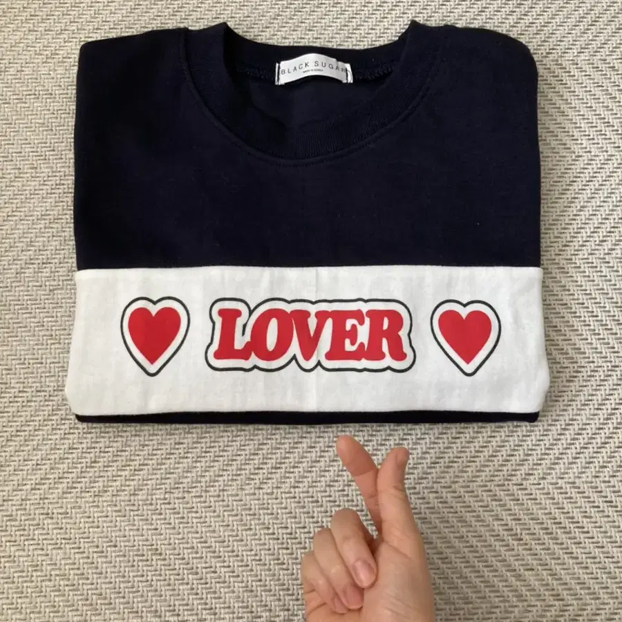 LOVER 러브 네이비색 하트 반팔 티셔츠