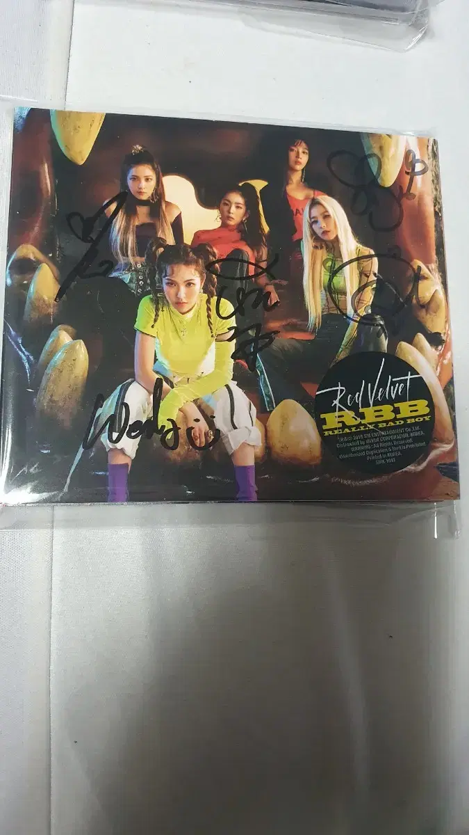 Red Velvet Autographed Album Not For Sale