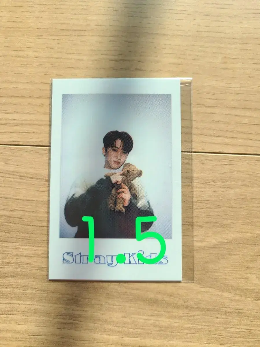 (unsealed) straykids 2022 seasons greetings season's greetings changbin Pola