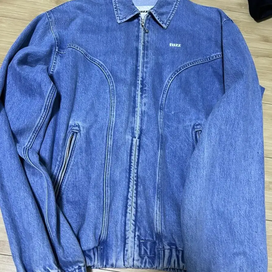 Fuzz Washed denim blouson (퍼즈 워싱 청자켓)