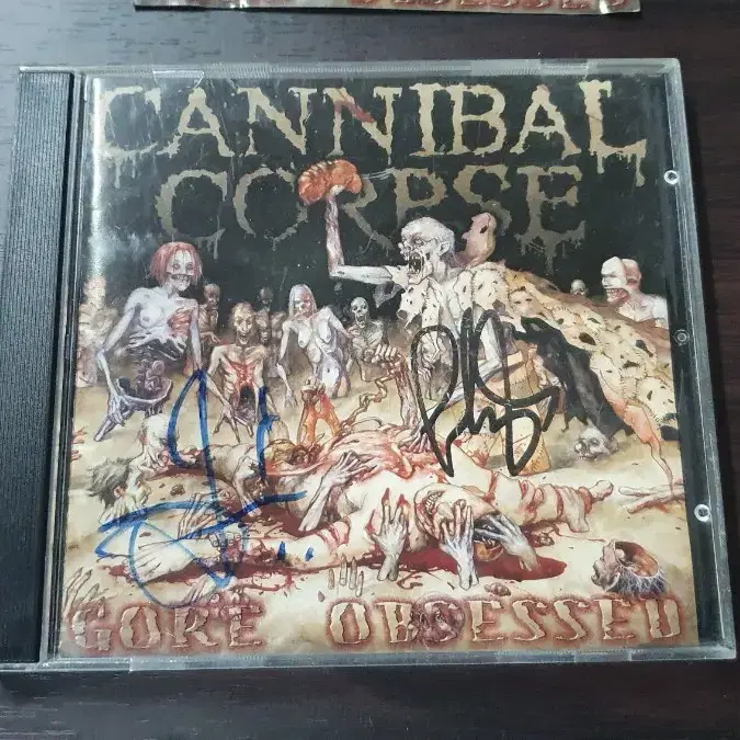 (정품CD)cannibal corpse(캐니벌콥스)친필싸인CD앨범