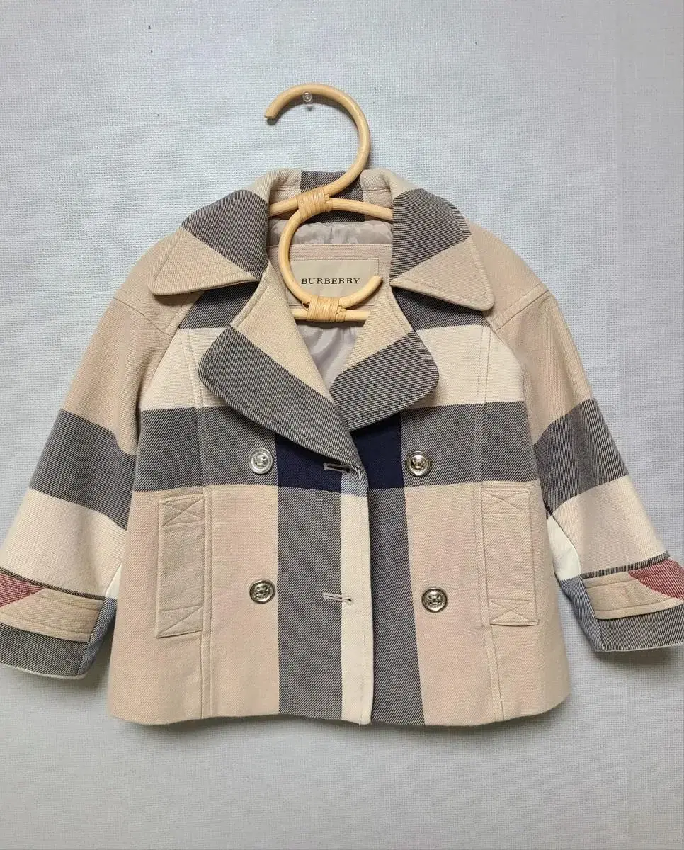 (Price reduced) Burberry Kids Jacquard Check Coat 2y