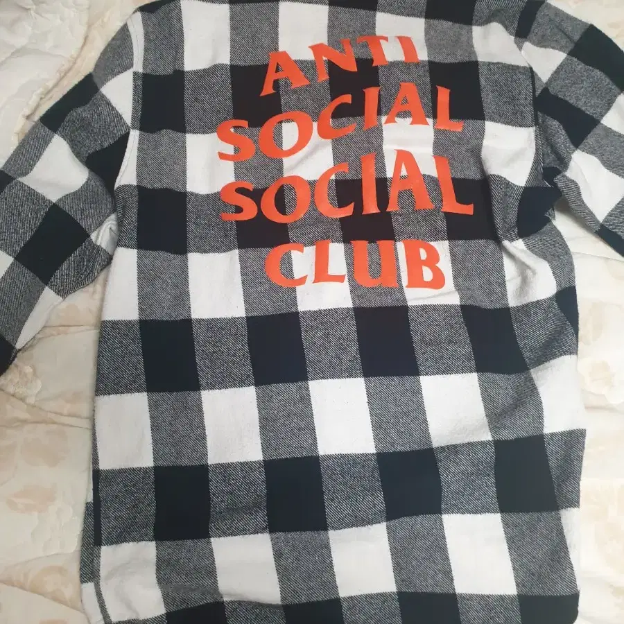 Anti Social Club 셔츠