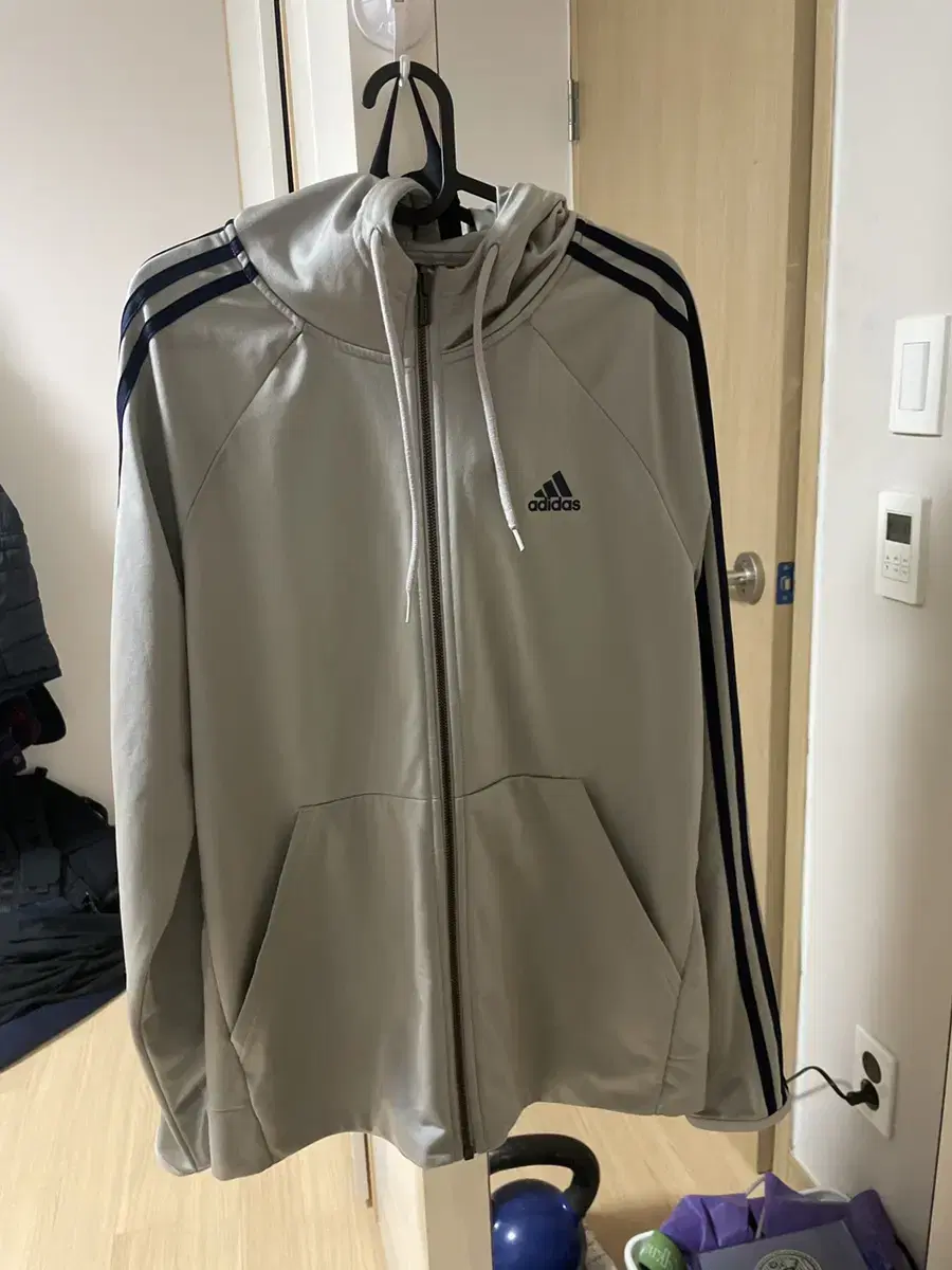 Adidas Hoodie Zip Up