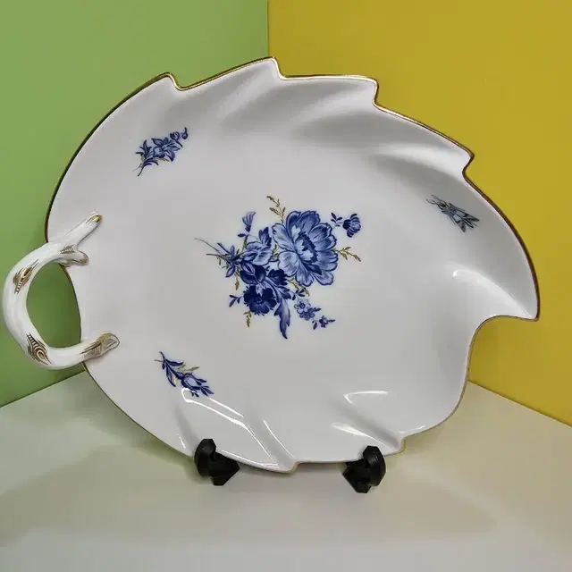 Vintage Meissen Candy Dish  마이센