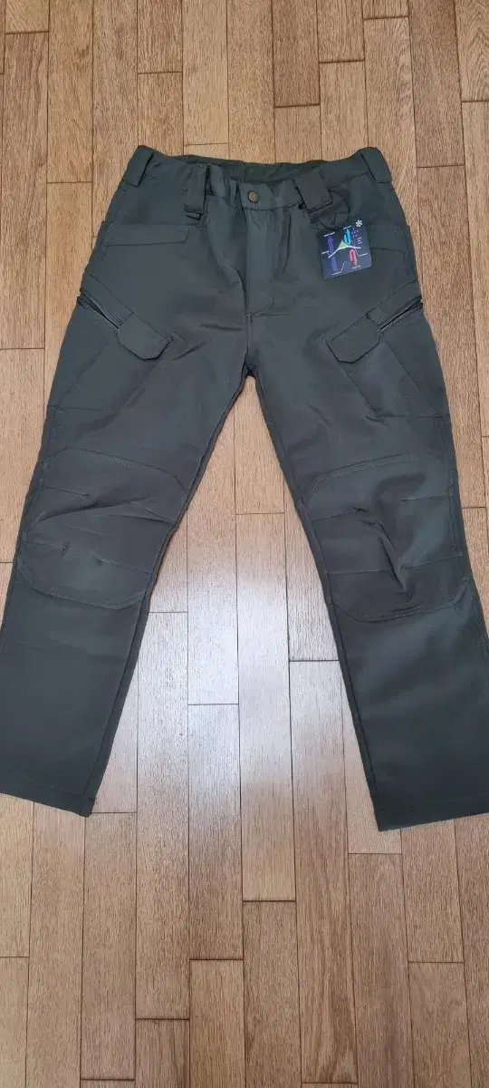 Waterproof, multi-functional pants, 36-inch, with a brushed surface