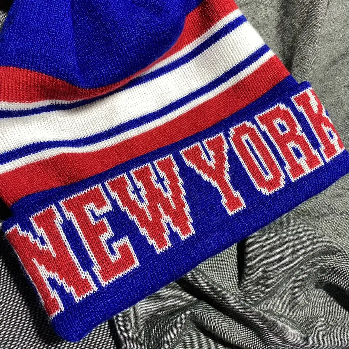 NEWYORK POM Beanie Sz O/S