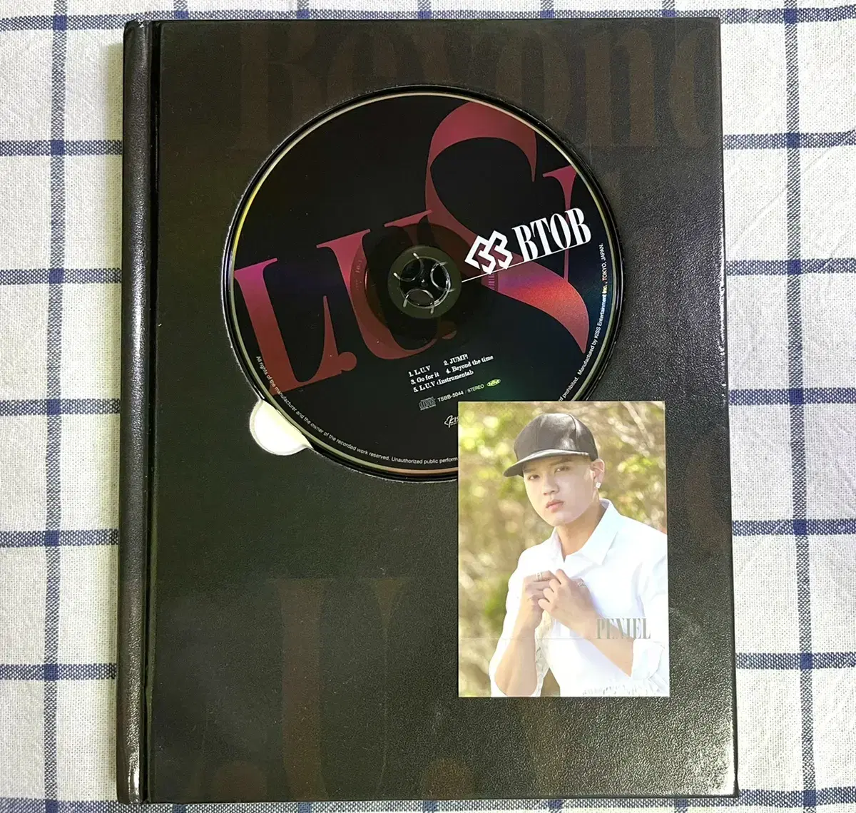 btob japan album unsealed album luv full set wts (photocardO)