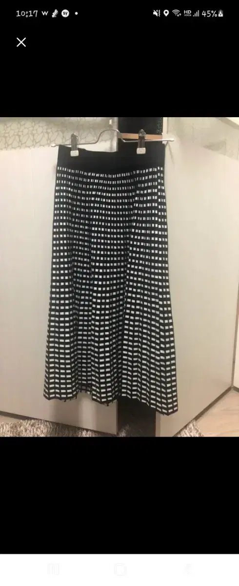 Flared long skirt