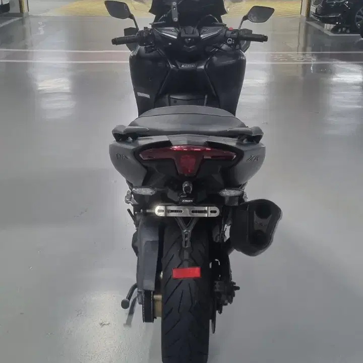 TMAX 560 (2020) 4