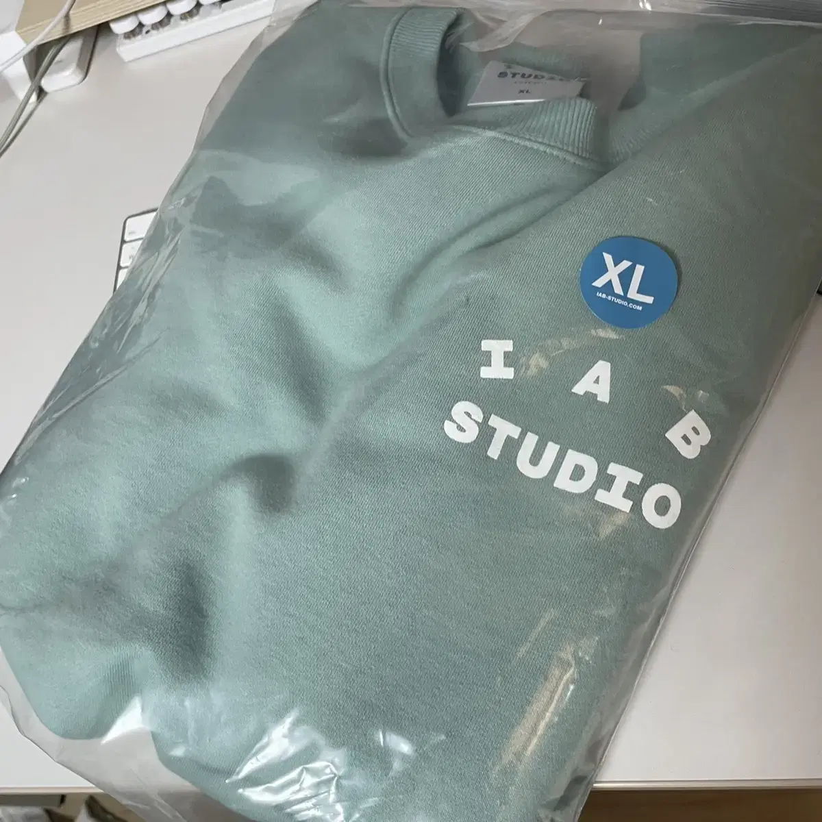 IAB STUDIO 맨투맨 (XL)