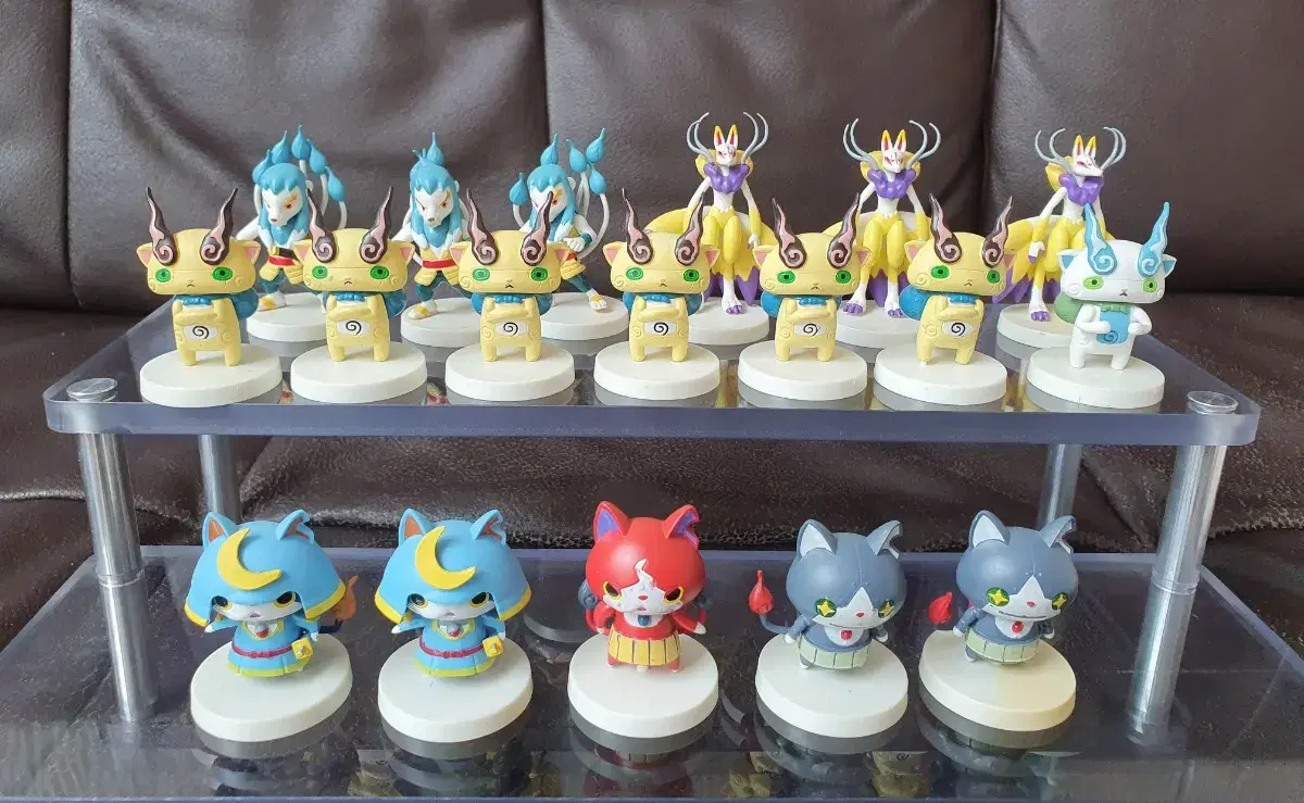 I'm selling 18 different Yokai Watch figures bulk 