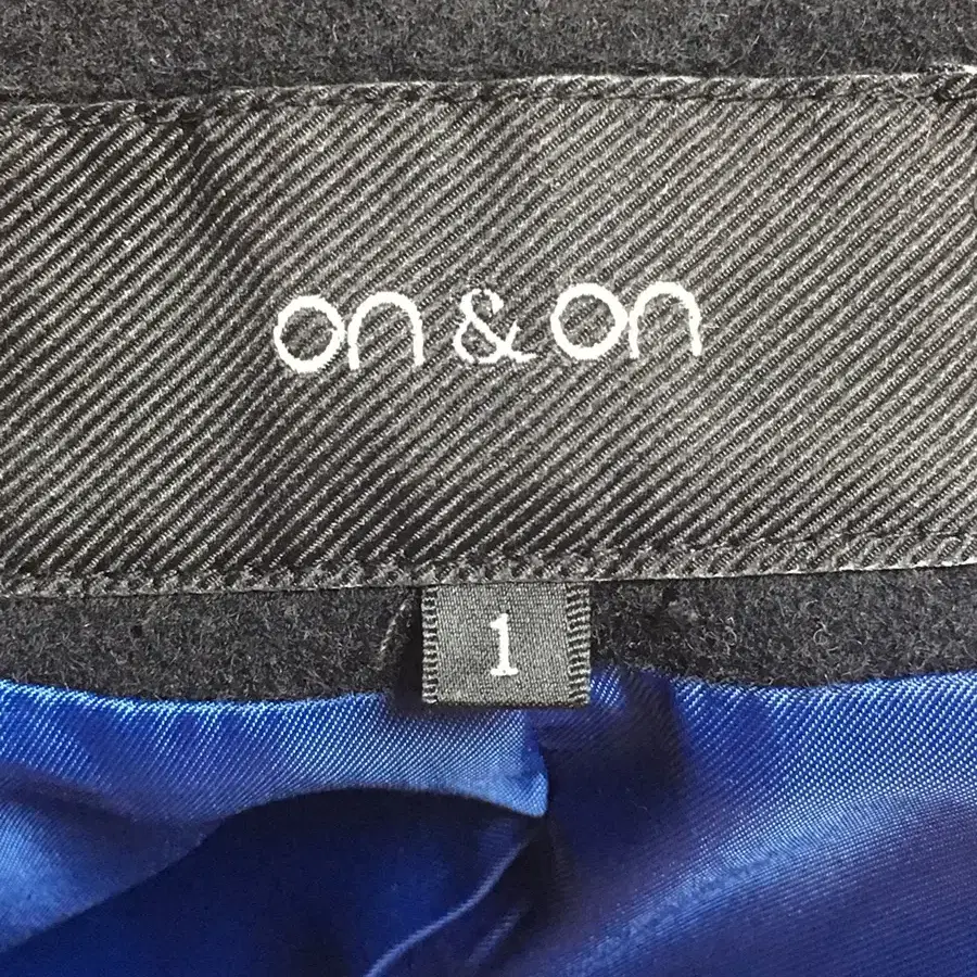 on&on 코트