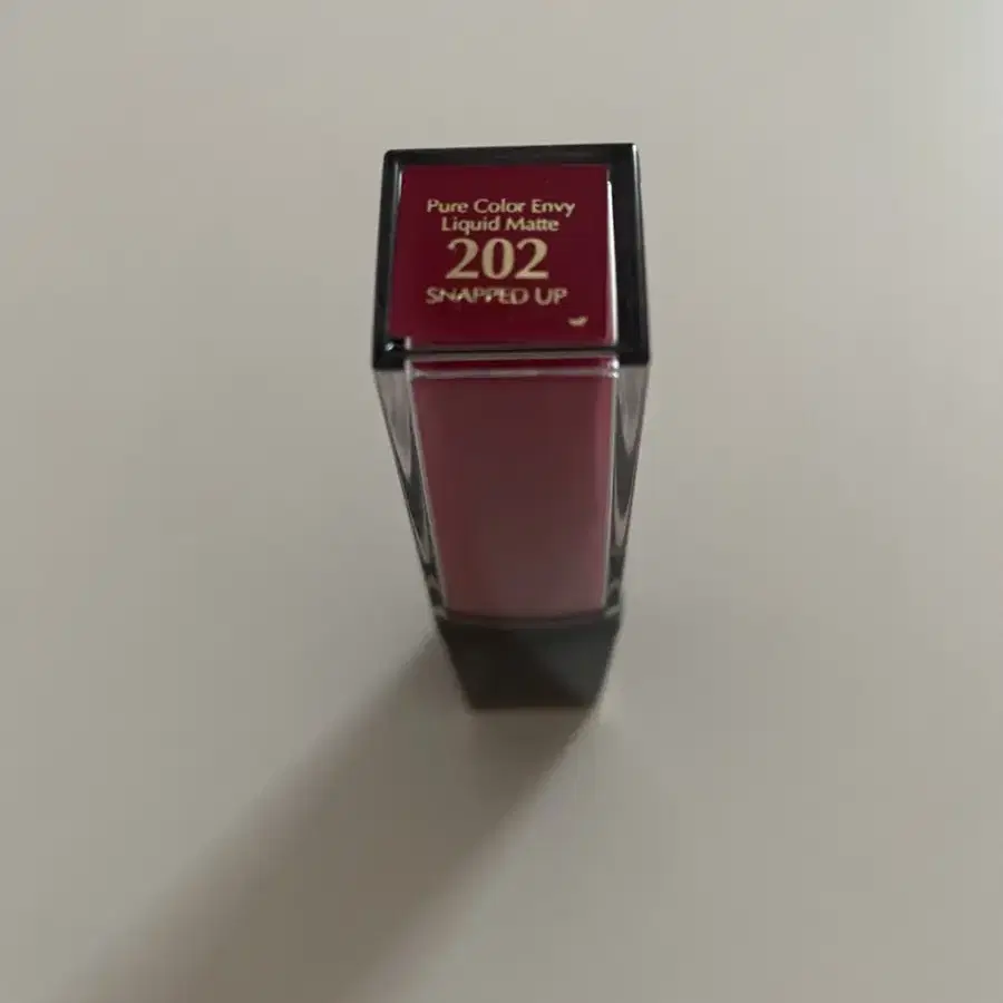 에스티로더 pure color envy liquid matte 202호 