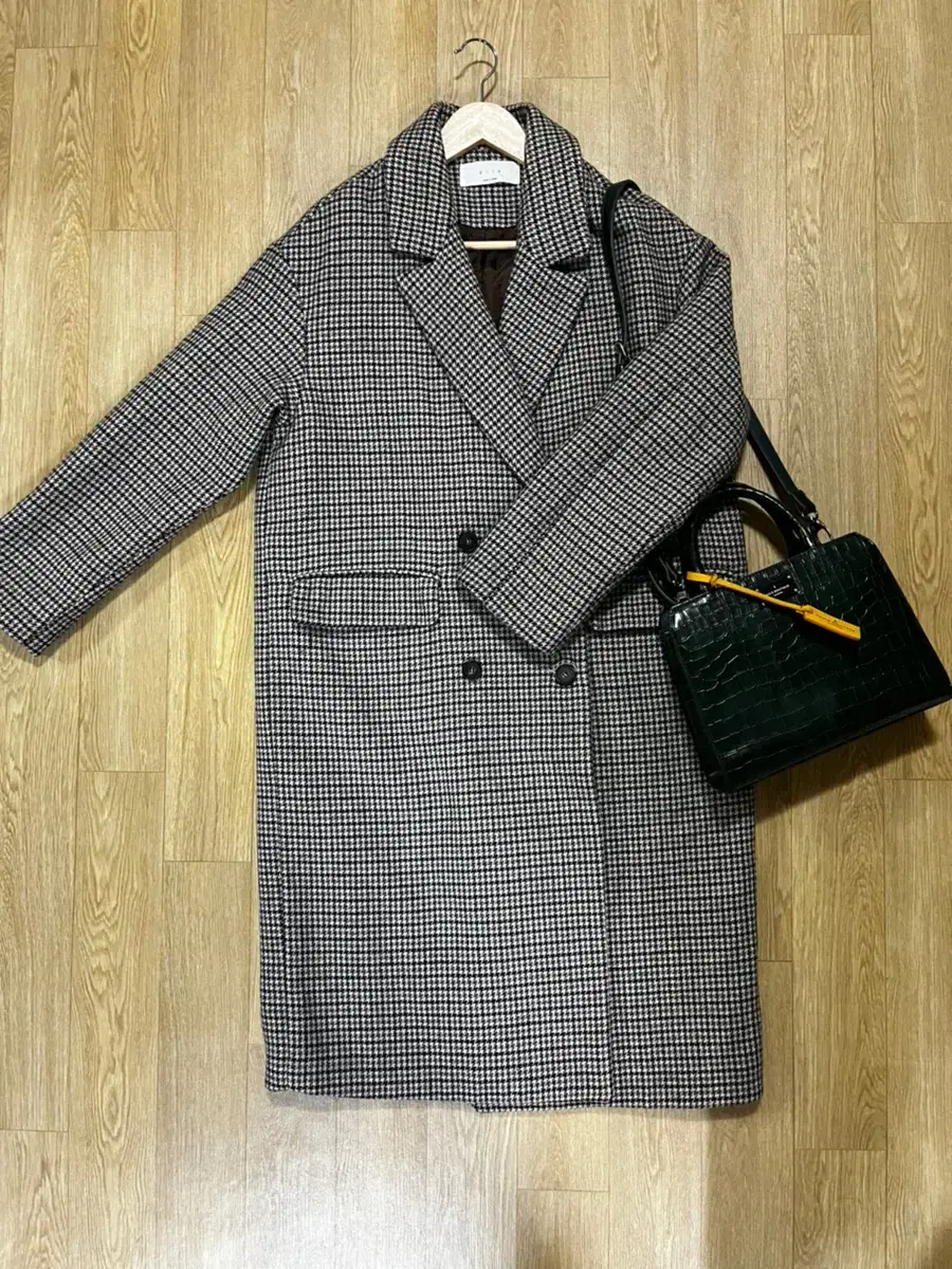 Minuet check coat / quilted wool coat