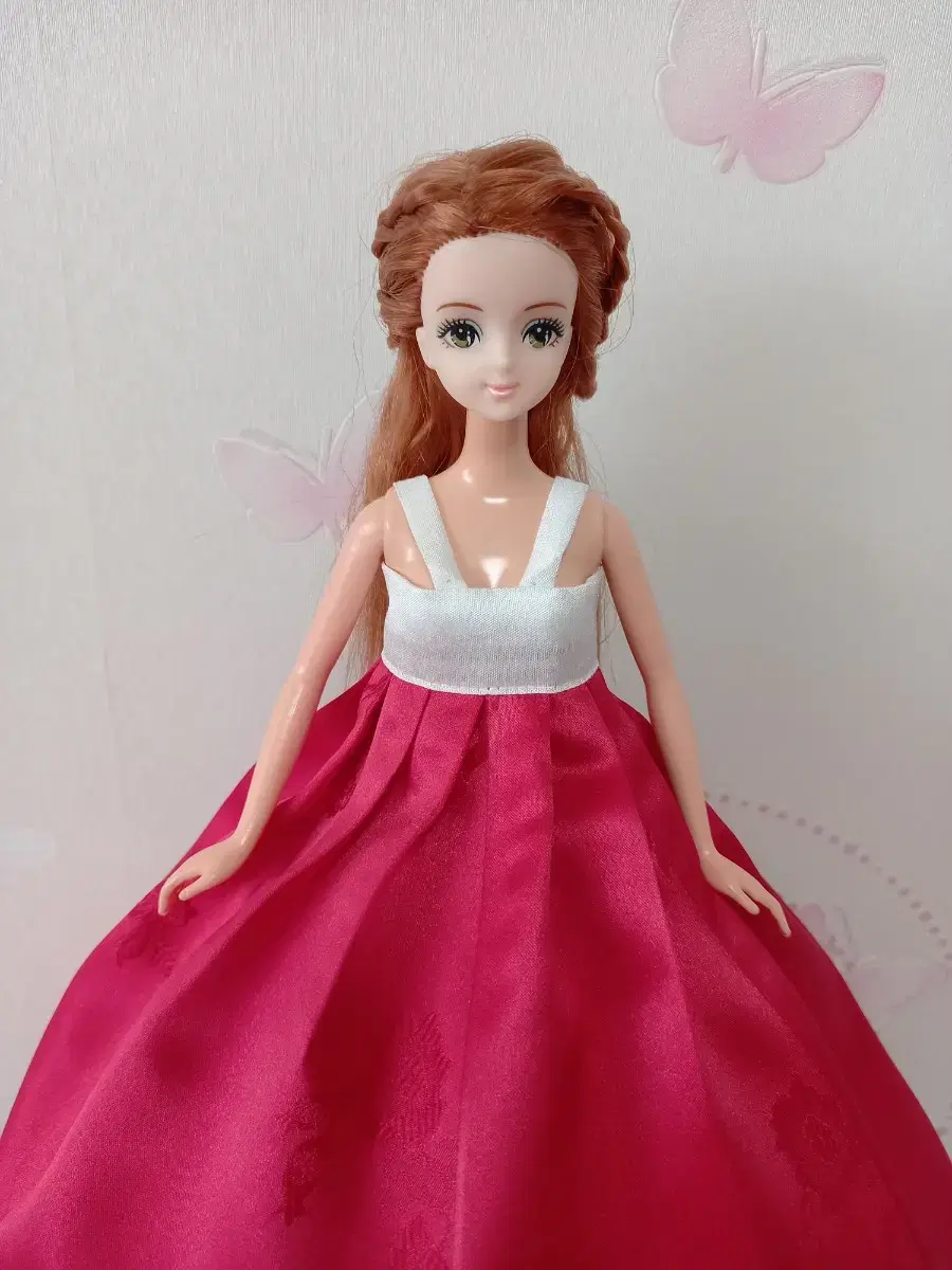 Doll clothes (pomegranate red skirt)