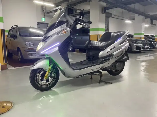 메가젯125cc 14년